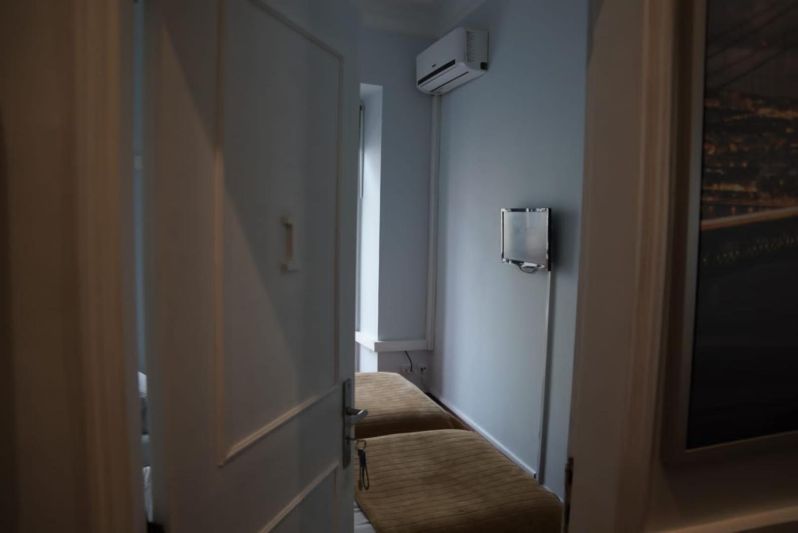 Bisengototo Homestay Lisboa Extérieur photo