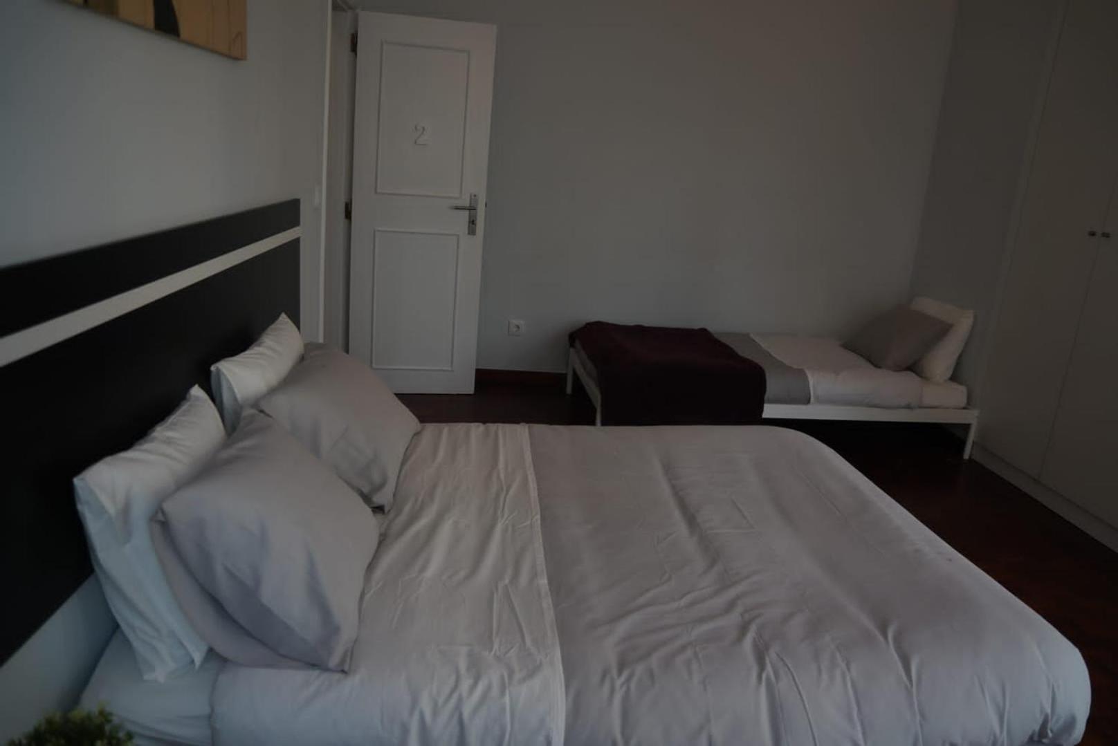 Bisengototo Homestay Lisboa Extérieur photo