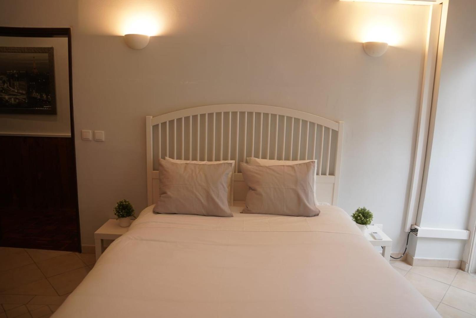 Bisengototo Homestay Lisboa Extérieur photo