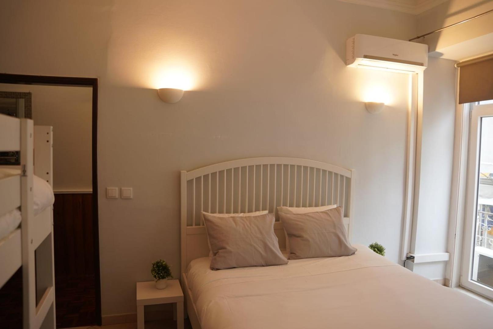 Bisengototo Homestay Lisboa Extérieur photo
